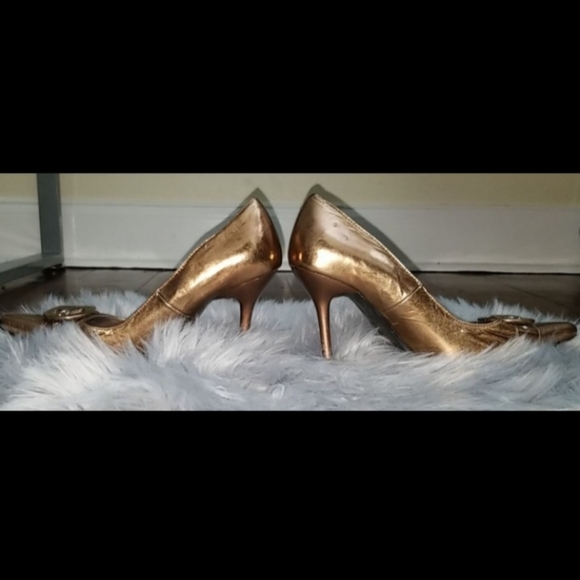 Metallic Heels - Picture 13 of 14